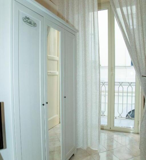 اتاق استاندارد سه نفره, Cittadella28