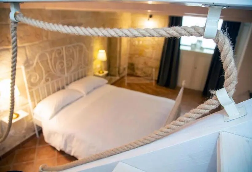 Deluxe Neljän Hengen Huone, Cittadella28