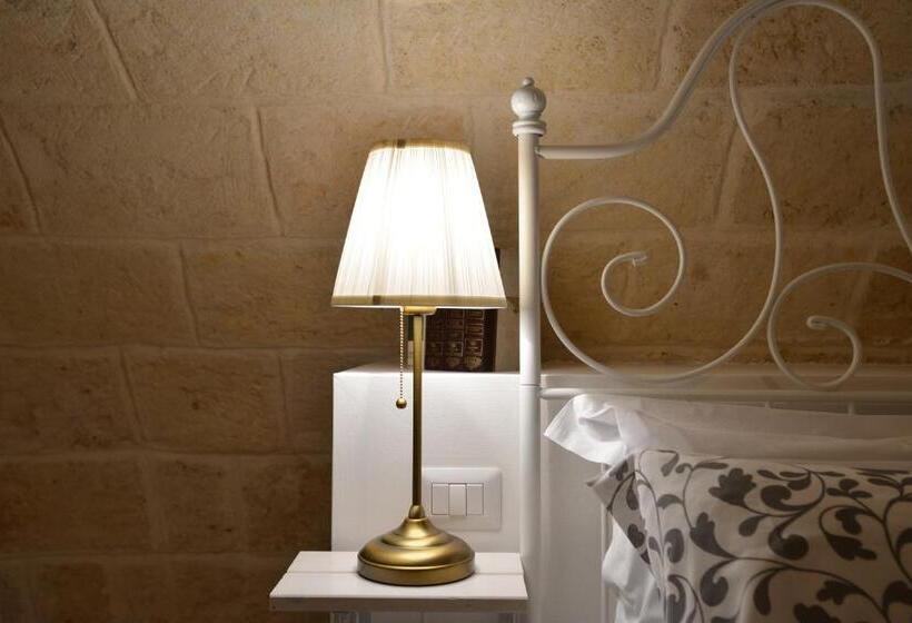 اتاق لوکس چهار تخته, Cittadella28