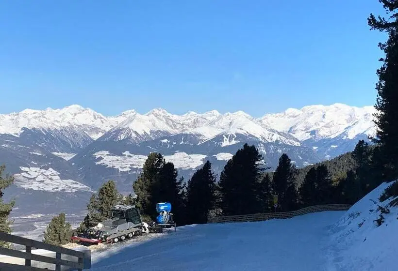 バルコニー付きスタンダードルーム, Haus Lasaun