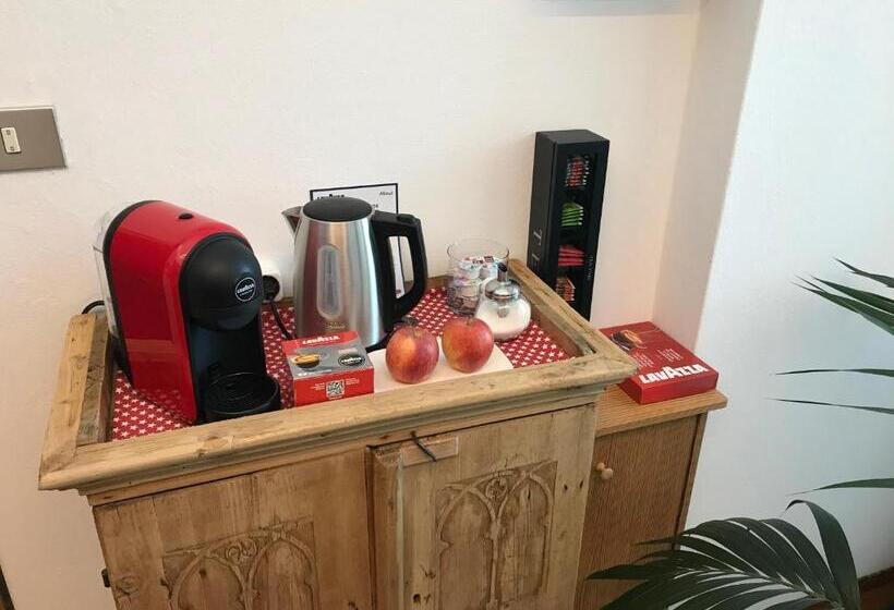 חדר סטנדרט עם מרפסת, Haus Lasaun