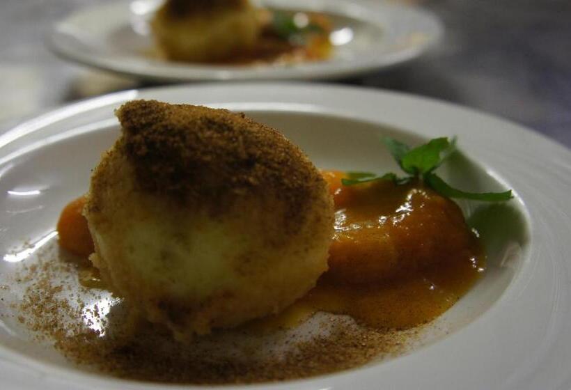 غرفة قياسية مزوَّدة بشُرفة, Pension Pernthaler