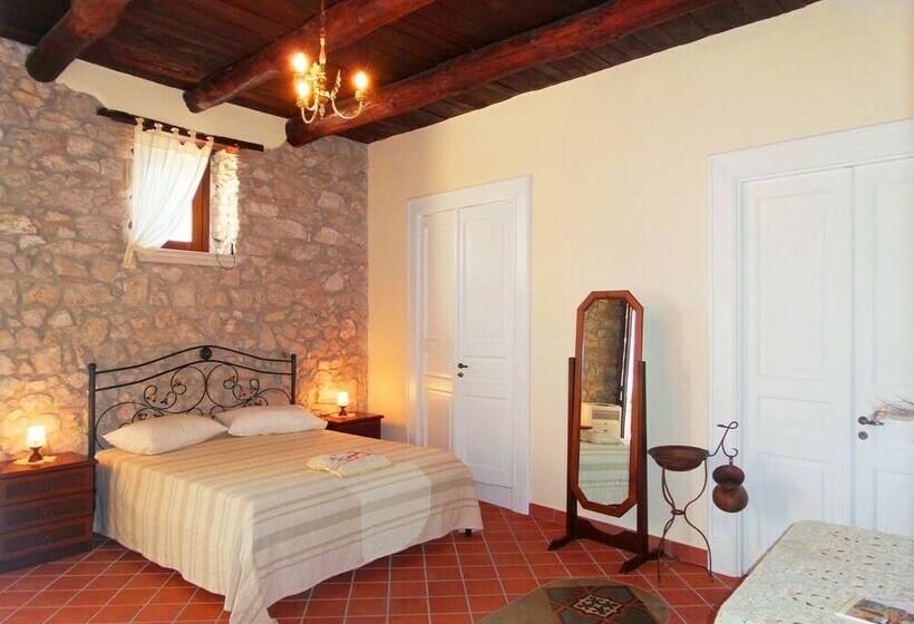 חדר סטנדרט, Pietrantica