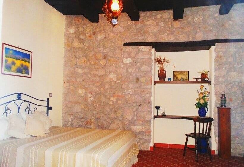 חדר סטנדרט, Pietrantica