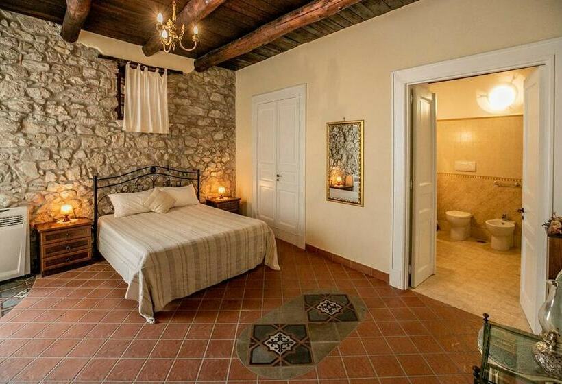 חדר סטנדרט, Pietrantica