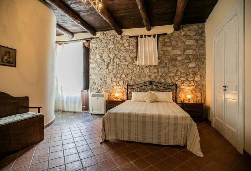 חדר סטנדרט, Pietrantica