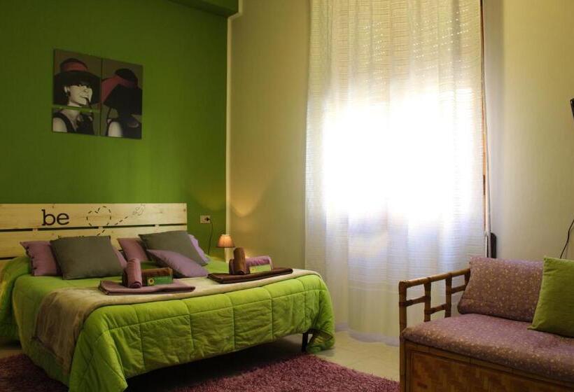 스탠다드 룸, Sa Babbaiola