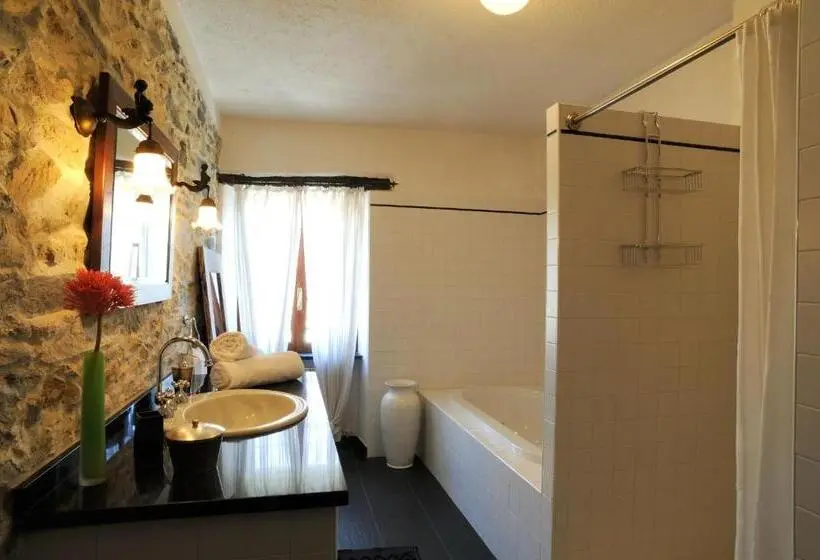スタンダードルーム, Borgata Cantone Country House B&b