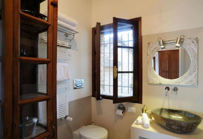 جناح, Borgata Cantone Country House B&b