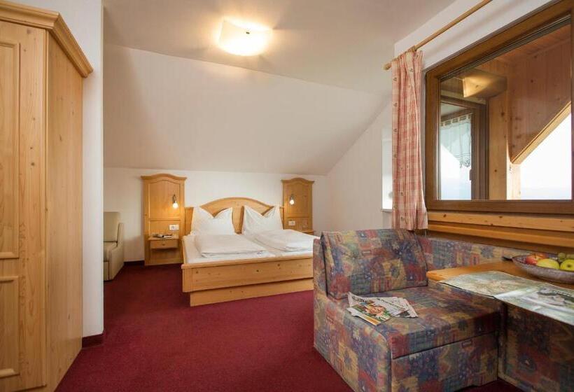 חדר סטנדרט עם מרפסת, Berggasthof Häusler