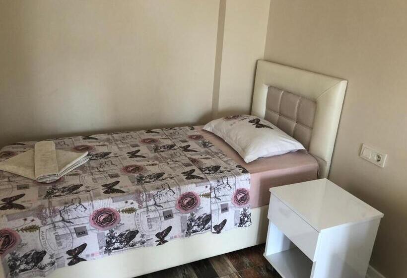 اتاق خانوادگی, Kalkan Dream