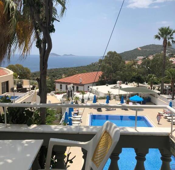 اتاق خانوادگی, Kalkan Dream