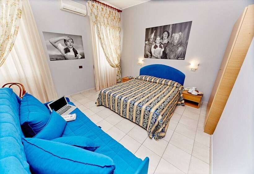 חדר משפחתי, Ospite Inatteso