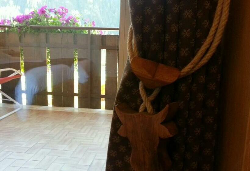 Pokój Standard, Piccolo