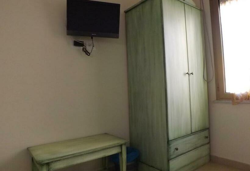 חדר סטנדרט יחיד, Sagittario