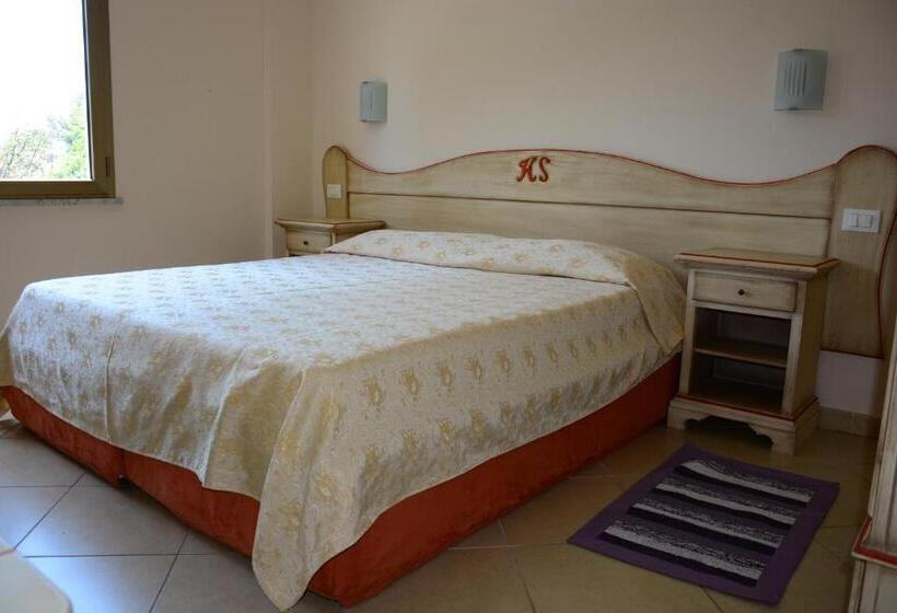 חדר בסיסי, Sagittario