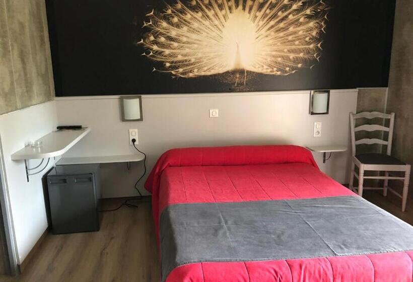 اتاق کلاسیک با چشم‌انداز دریا, Stella Marina