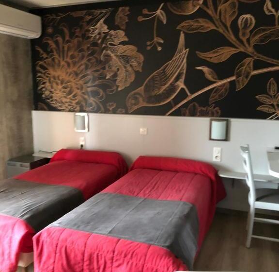 اتاق استاندارد با چشم‌انداز باغ, Stella Marina