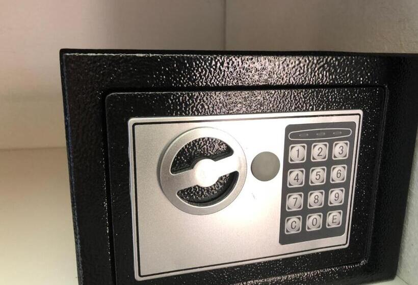 اتاق کلاسیک با چشم‌انداز دریا, Stella Marina