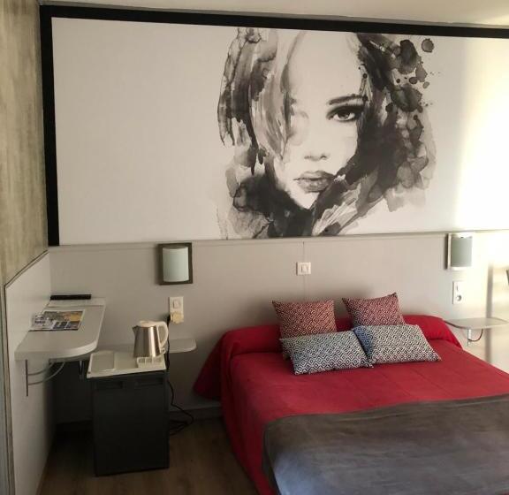 اتاق کلاسیک با چشم‌انداز دریا, Stella Marina