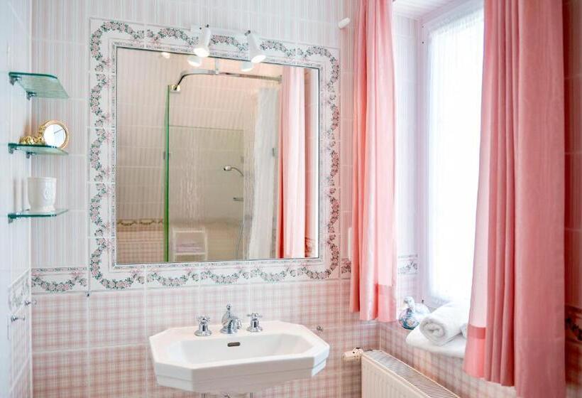 ガーデンビュースタンダードルーム, Wiesbaden