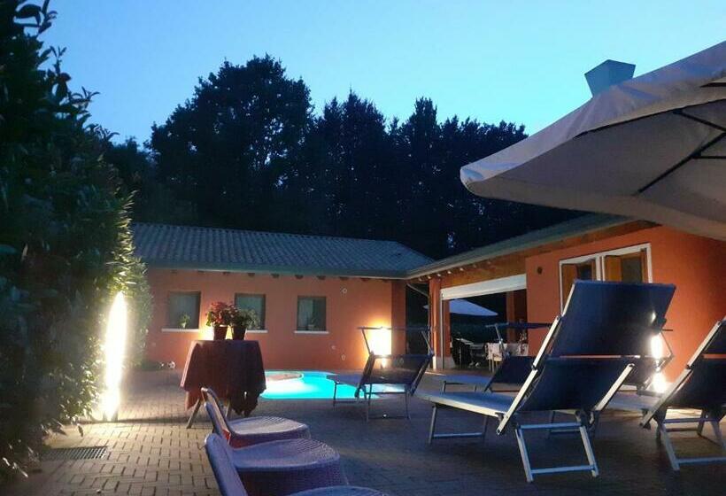 غرفة قياسية, B&b Casa Di Chiara