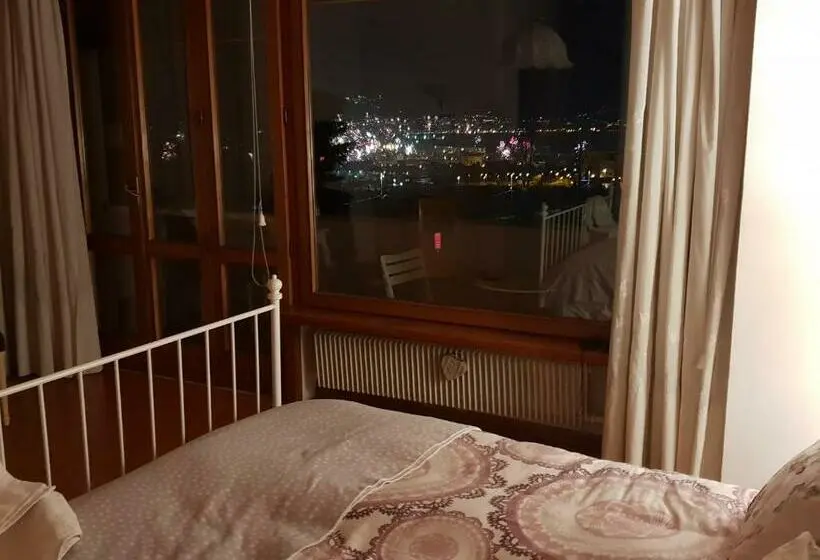 バルコニーつきオーシャンビュースーペリアルーム, B&b Il Giardino Di Villa Anna