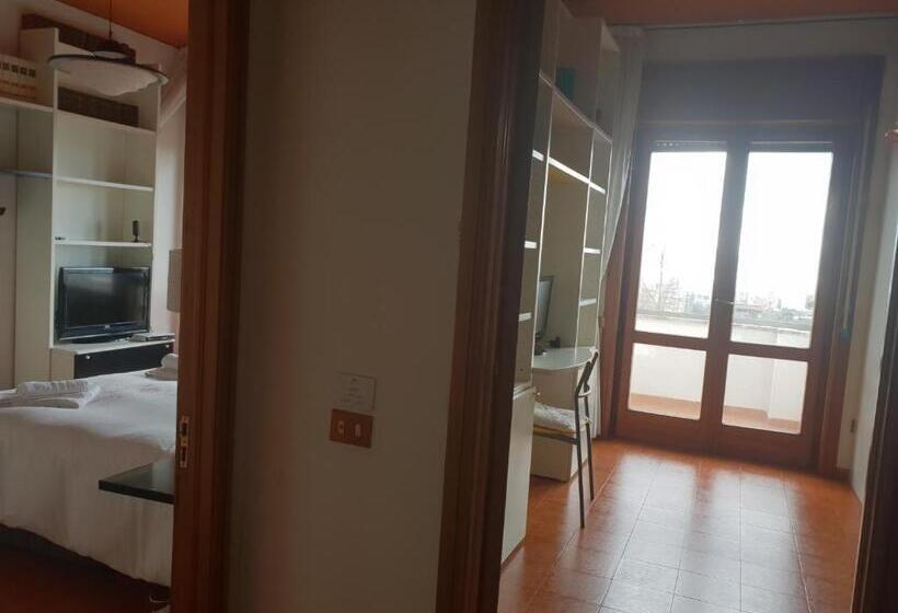 סוויטת ג'וניור נוף לים, B&b Il Giardino Di Villa Anna