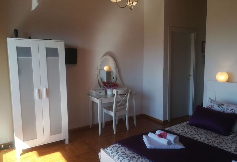 דירה קלאסית חדר שינה אחד, B&b Il Giardino Di Villa Anna