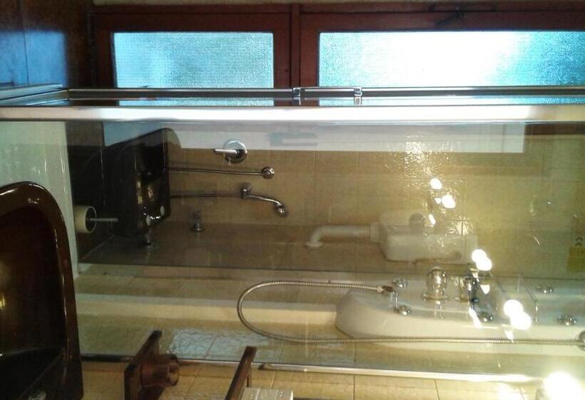 סוויטת ג'וניור נוף לים, B&b Il Giardino Di Villa Anna