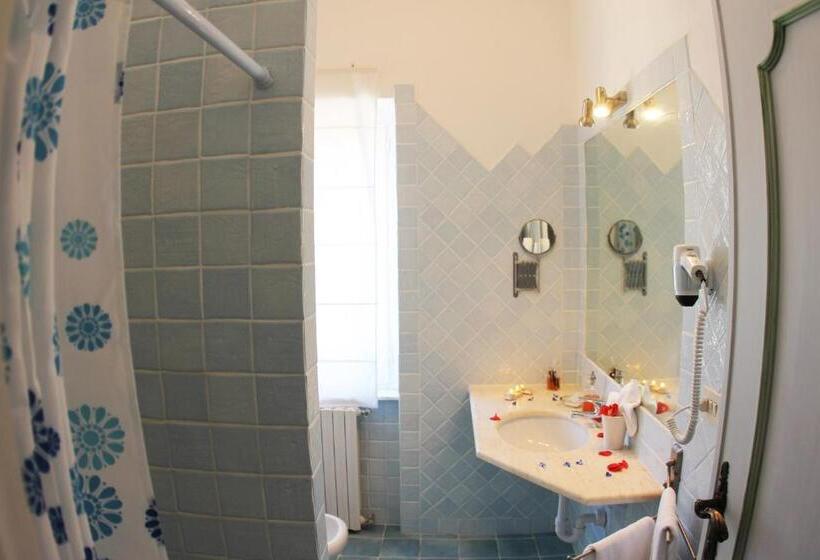 Номер Стандарт, B&b Oltremare