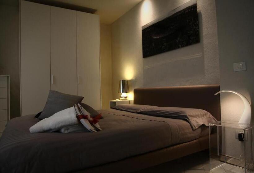 スイート, Art Boutique Hotel Acchiappasogni