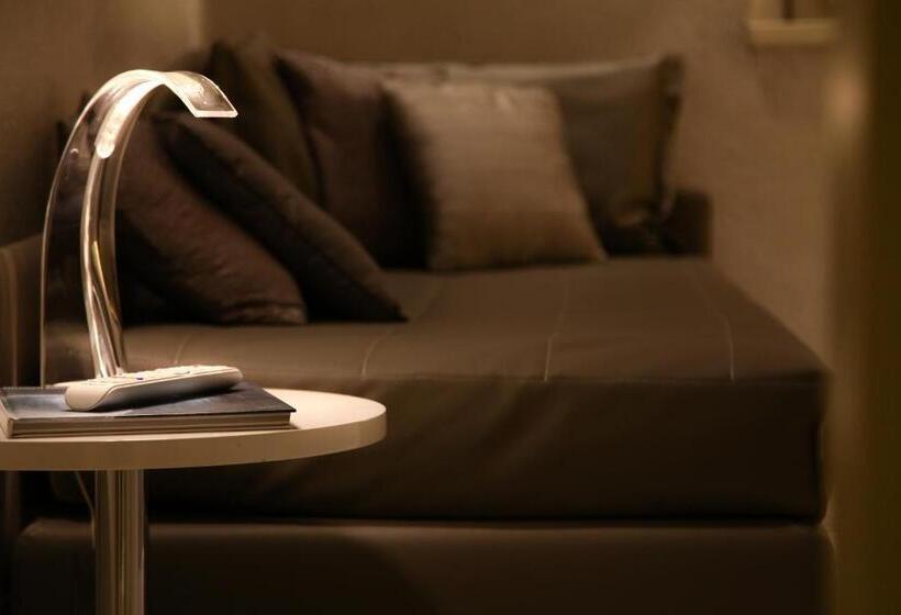 Полулюкс, Art Boutique Hotel Acchiappasogni