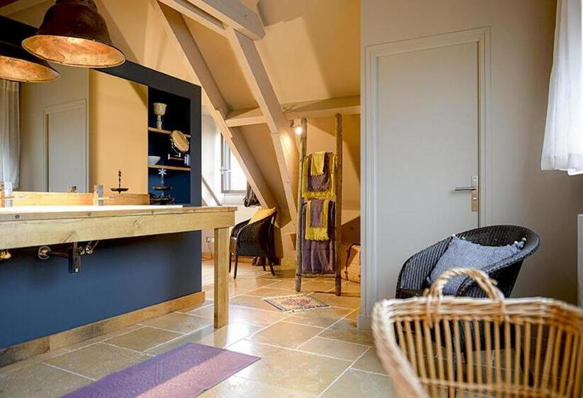 Люкс, Domaine Des Closeaux