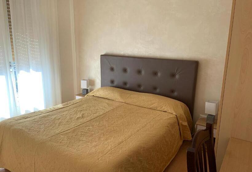 标准间, La Lanterna