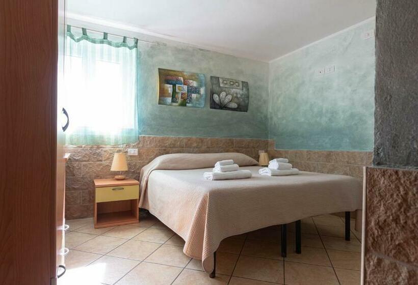 Номер Стандарт, Roccabianca Rooms & Studios