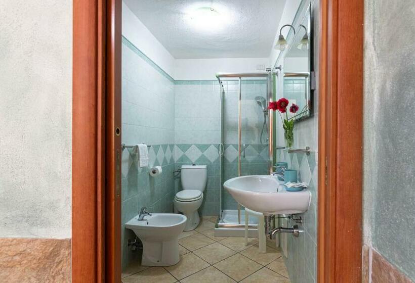 Номер Стандарт, Roccabianca Rooms & Studios