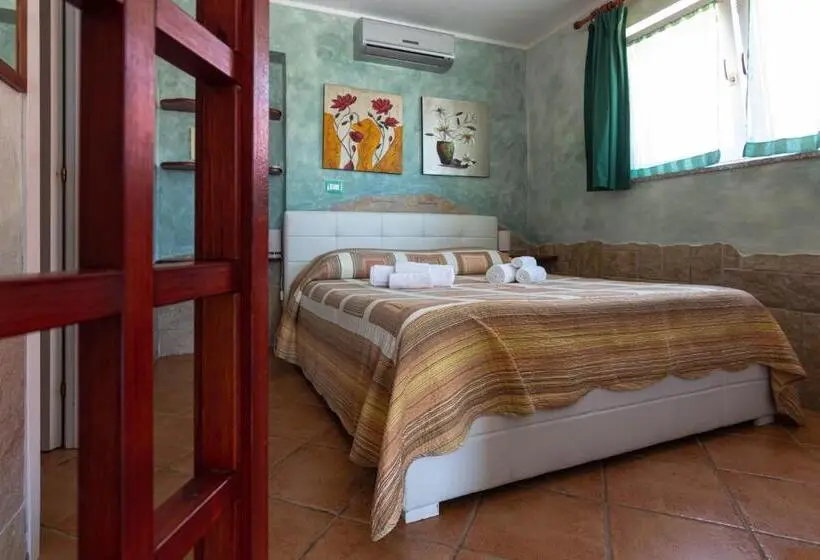 استودیوی استاندارد با چشم‌انداز دریا, Roccabianca Rooms & Studios