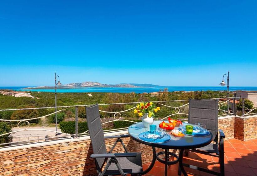 Студио Superior Вид на Море, Roccabianca Rooms & Studios