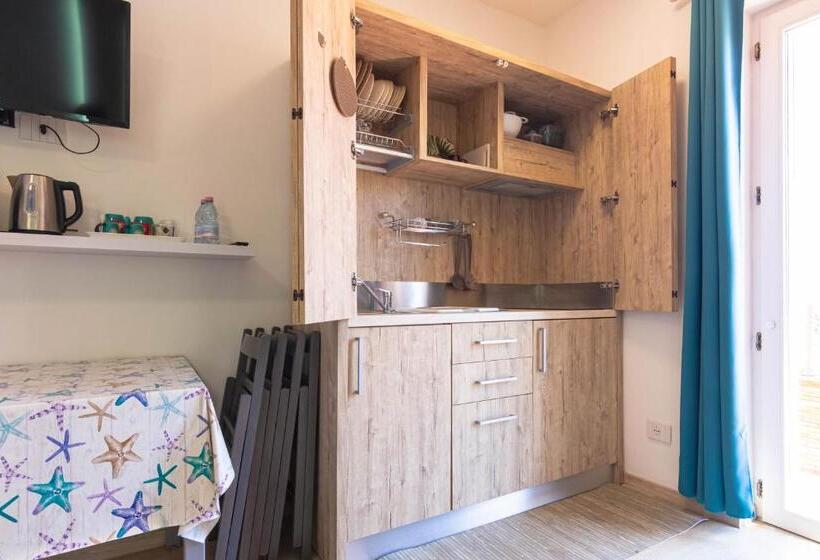 Студио Superior Вид на Море, Roccabianca Rooms & Studios