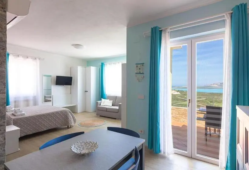استودیوی لوکس, Roccabianca Rooms & Studios