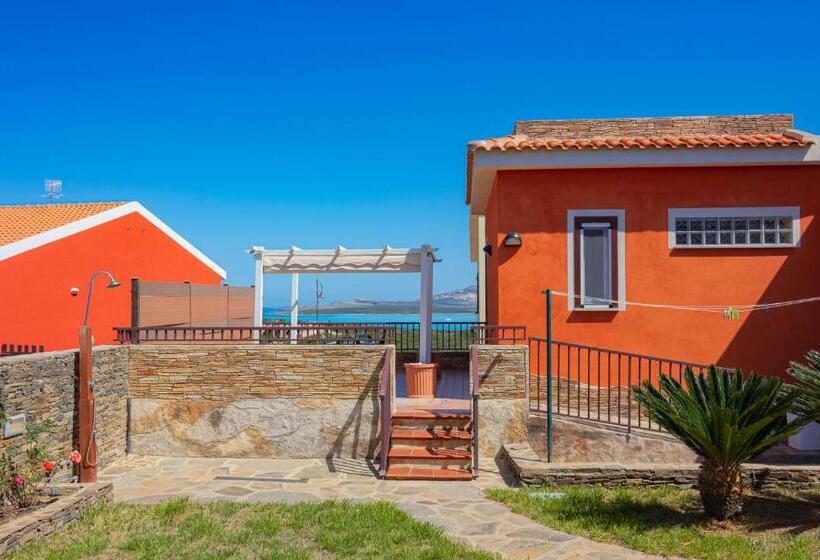 Студио Стандарт Вид на Сад, Roccabianca Rooms & Studios