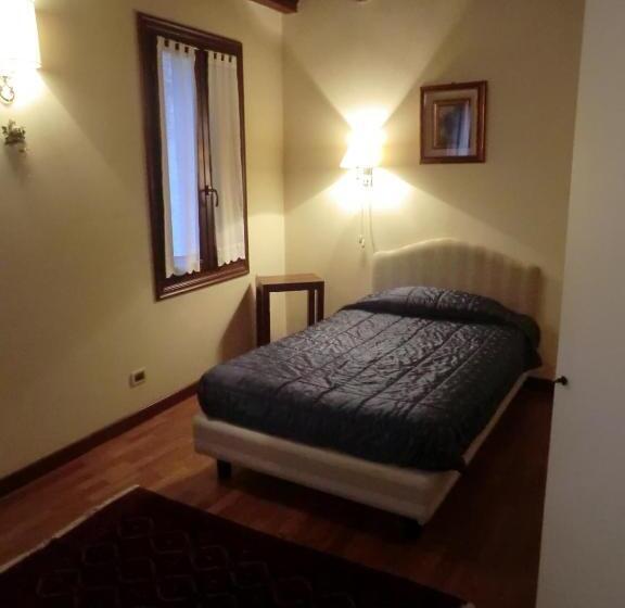 חדר סטנדרט יחיד, Valentino B&b