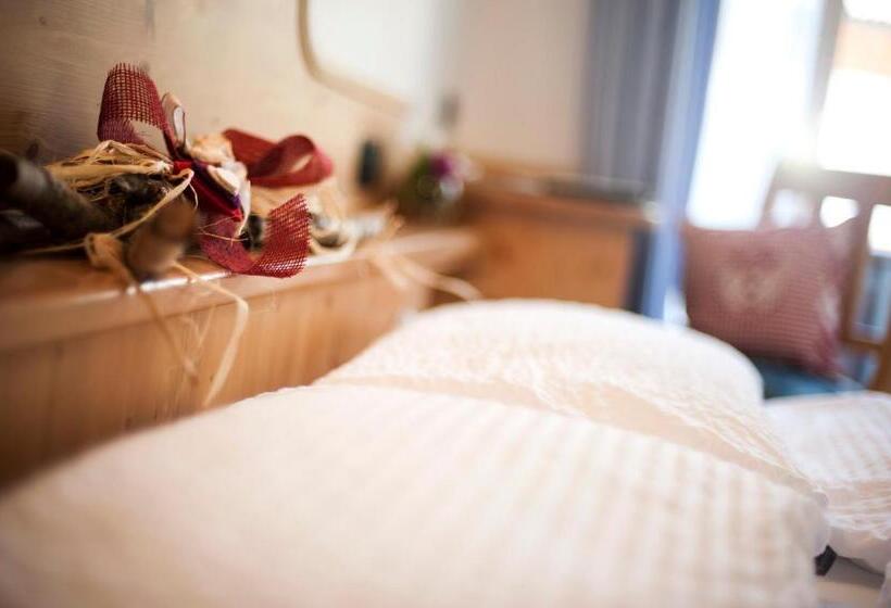 חדר סטנדרט עם מרפסת, Garnì Aurora Bed And Breakfast