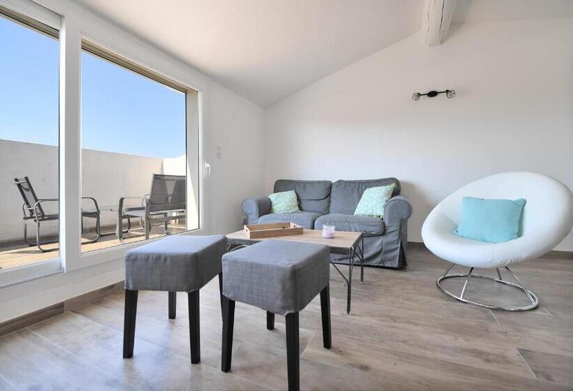 آپارتمان 1 خوابه با بالکن, Abrivado