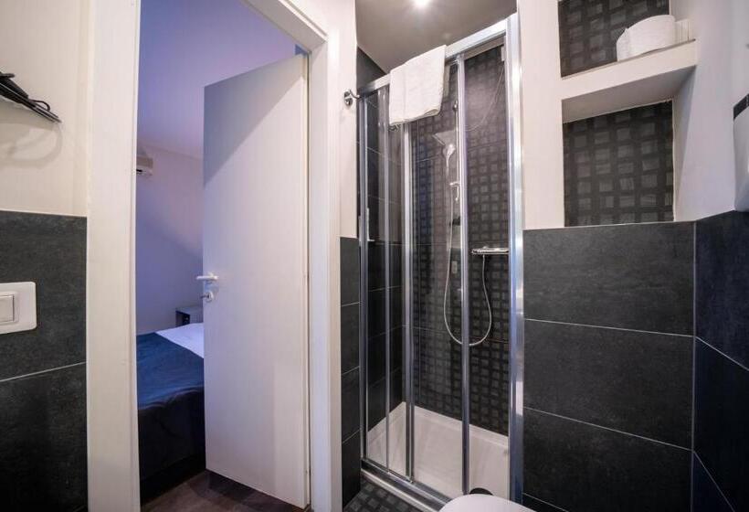 Classic room with balcony, B City