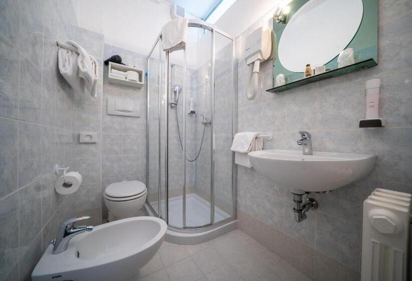 발코니 수피리어 룸, B City