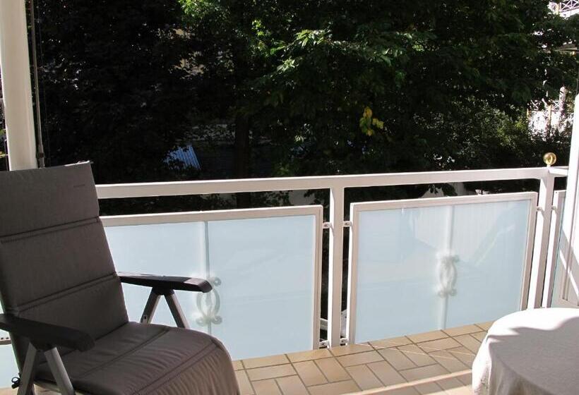 Номер Стандарт, Germania