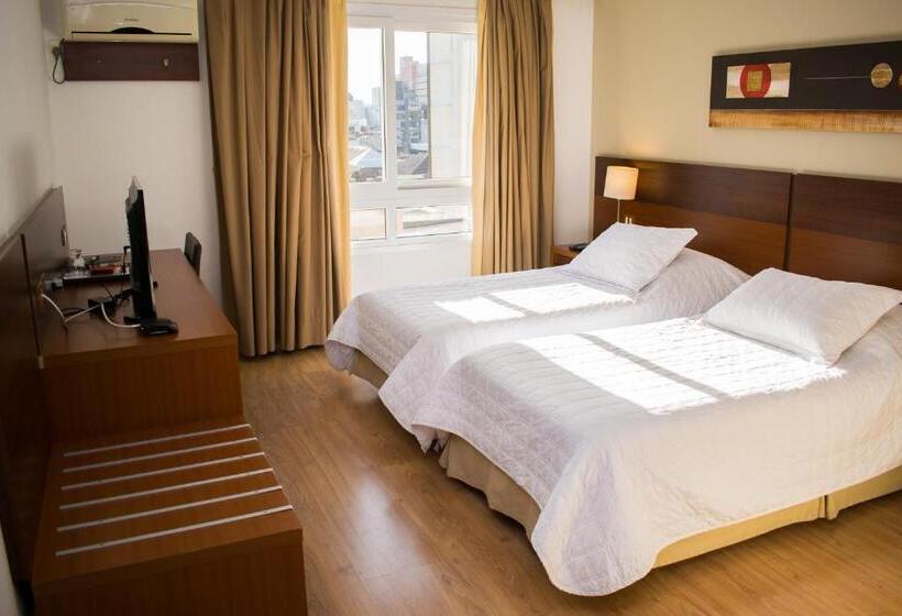 豪华房间, Jacques Georges Tower