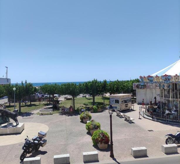 اتاق استاندارد, Abrivado